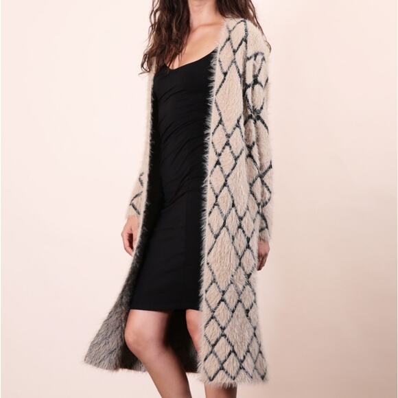 Taupe Black Diamond Pattern Cozy Long Sweater Cardigan - S - Picture 1 of 1